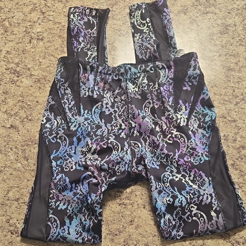 Puma Koche Women's Black Leggings with Multicolor Pattern